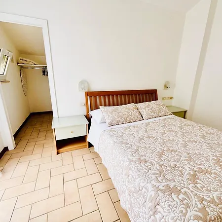Апартаменты Attico Vista Mare Con 2 Da Letto -residence Azzurro-g