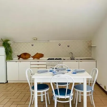 Attico Vista Mare Con 2 Da Letto -residence Azzurro-g Appartamento *