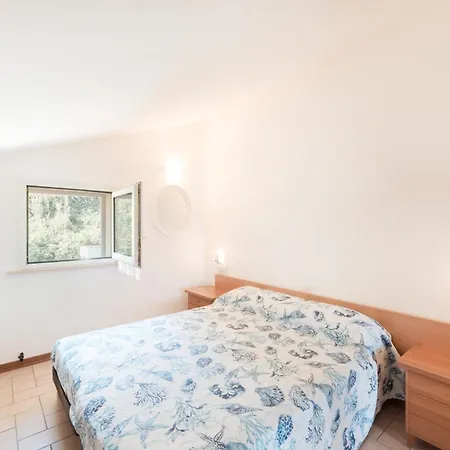 Attico Vista Mare Con 2 Da Letto -residence Azzurro-g *